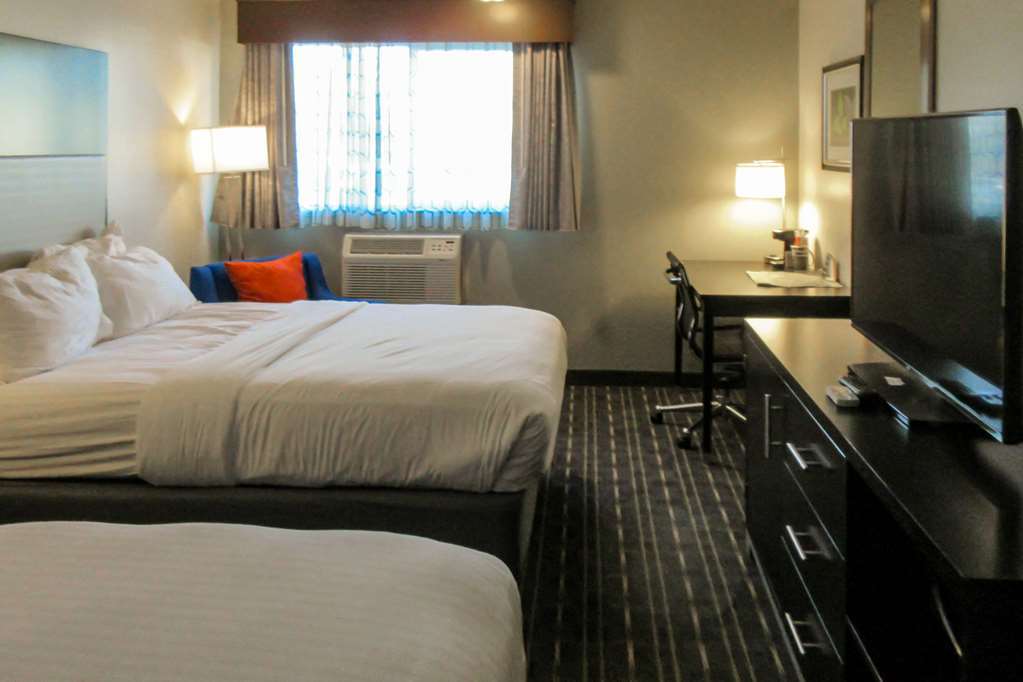 Comfort Inn & Suites Tigard Near Washington Square الغرفة الصورة